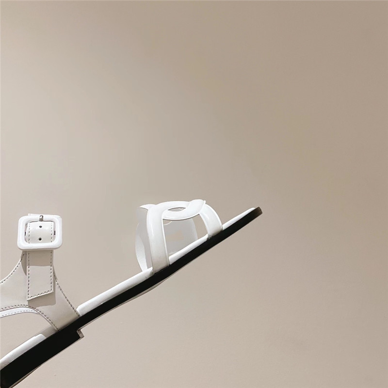 H**me5 extra flat sandal