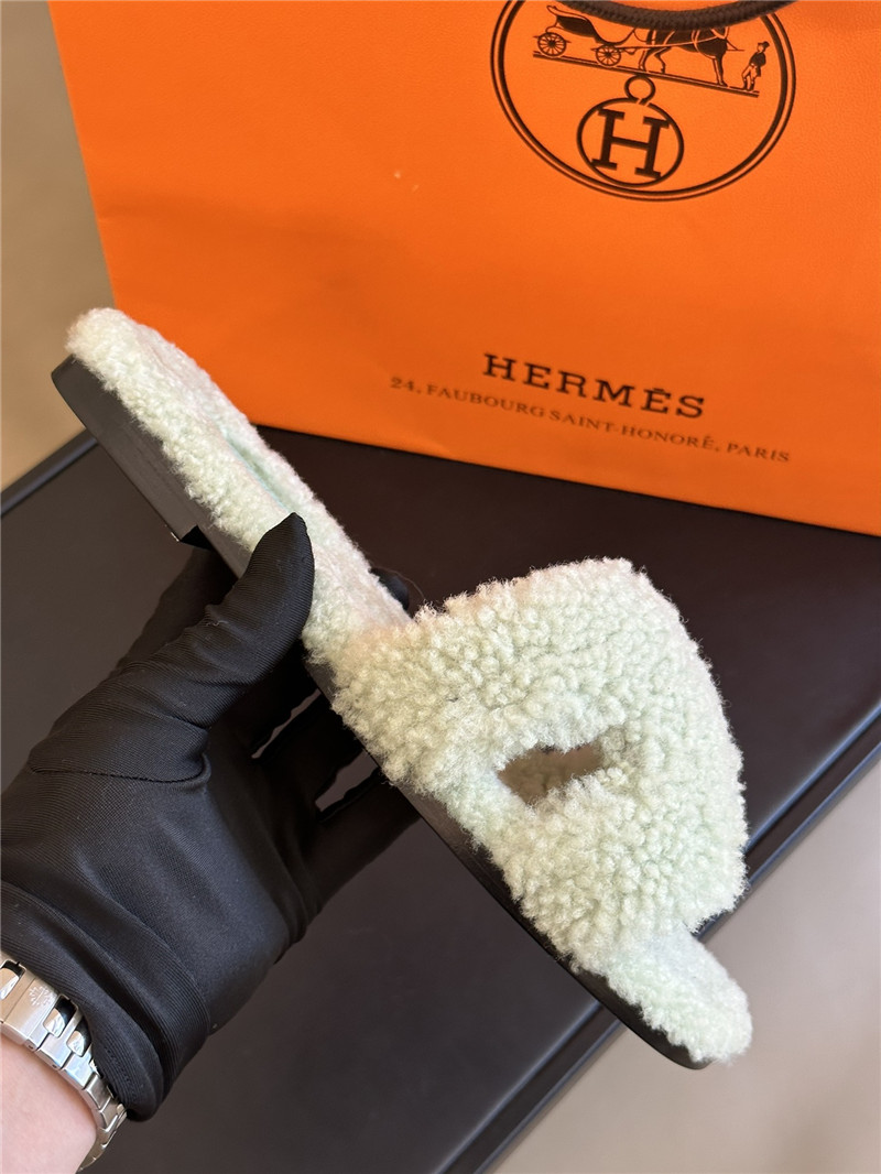 H**me5 fur roll cake hair H slippers