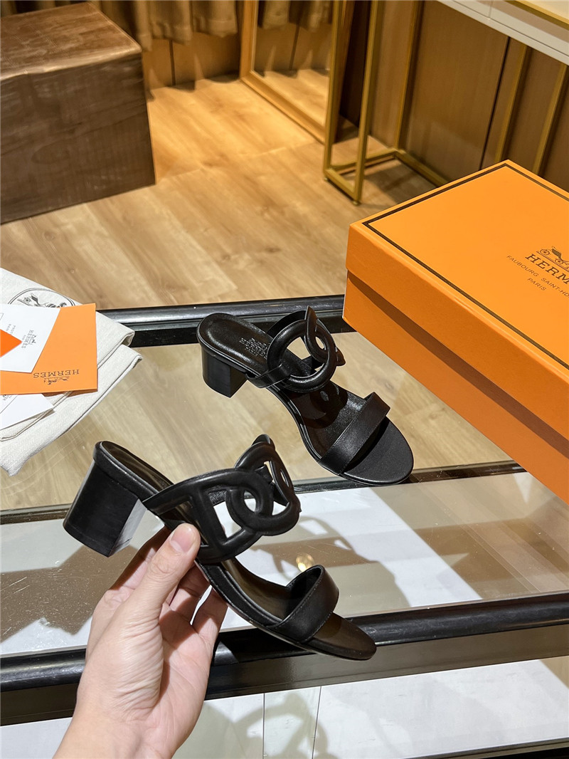 H**me5 Sandals Dupe chunky heel sandals