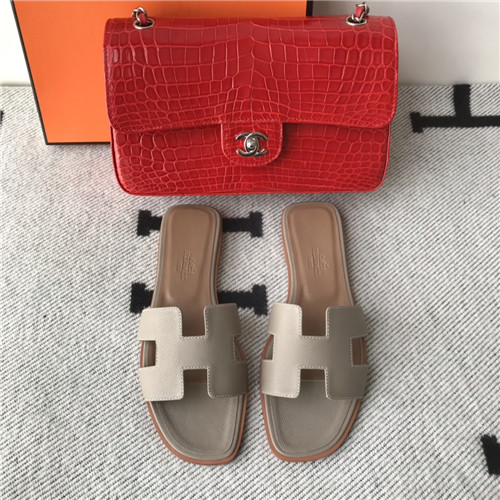 H**me5 flat slippers womens