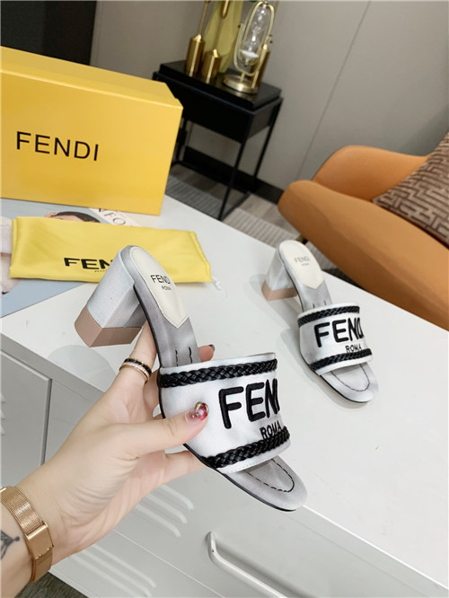F**di logo sandals