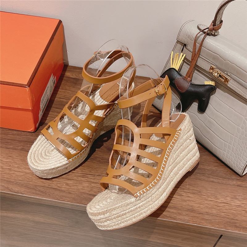 H**me5 early spring new straw sandals