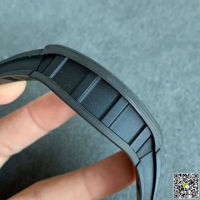 Replica Richard Mille RM055 1:1 Best Edition KV Factory V2 Carbon Fiber Skeleton Dial