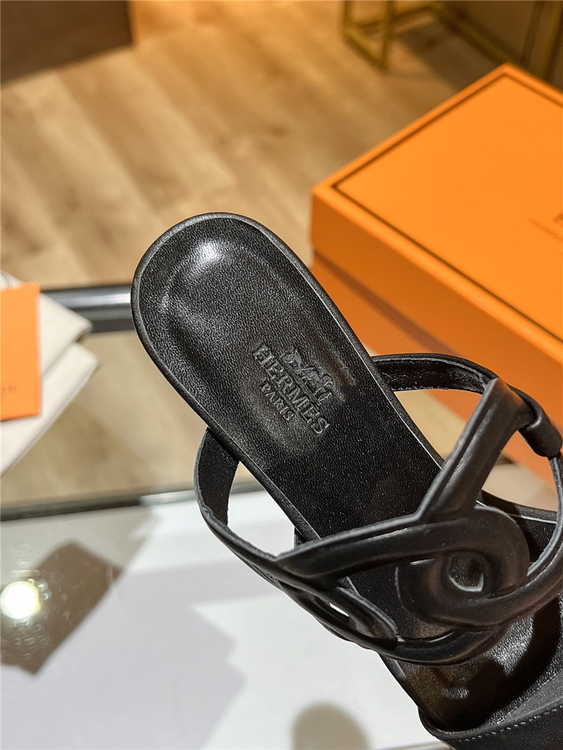 H**me5 Sandals Dupe chunky heel sandals