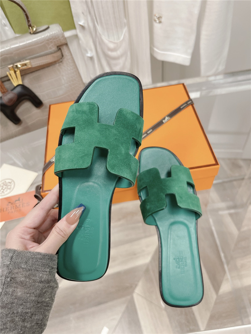 H**me5 flat sandals slippers
