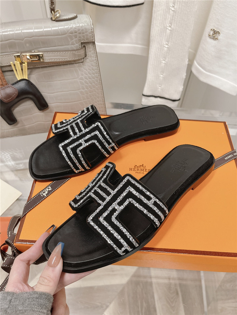 H**me5 flat sandals slippers