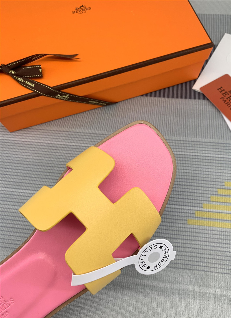 H**me5 flat H slippers womens