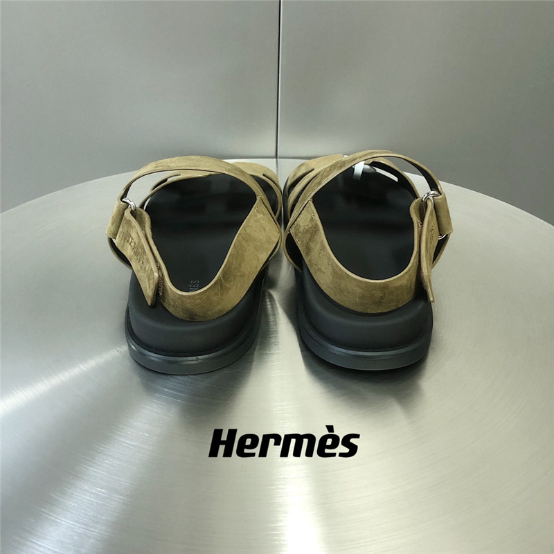 H**me5 GENIUS second uncle sandals