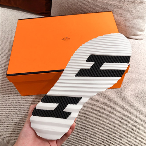 H**me5 sneakers womens