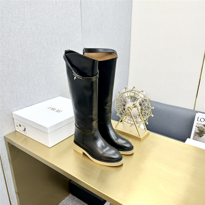 H**me5 Classic Boots