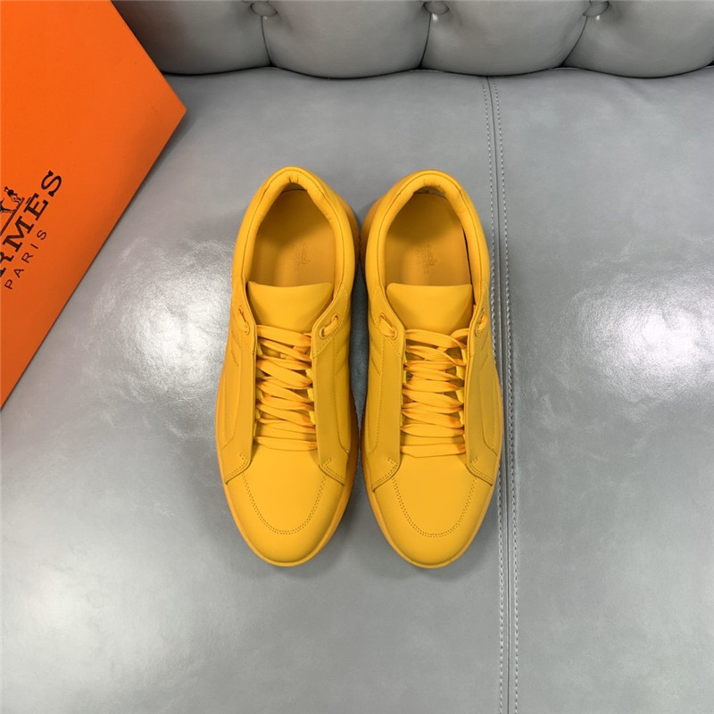 H**me5 Men s sneakers