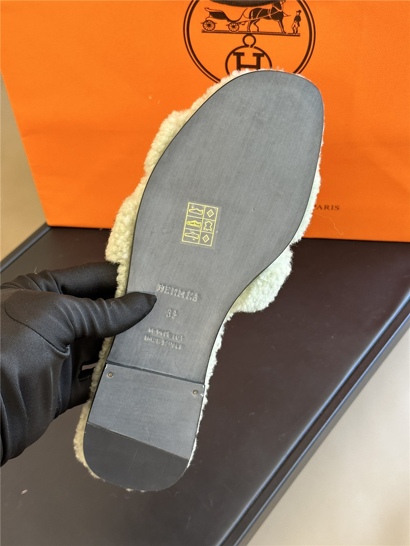 H**me5 fur roll cake hair H slippers