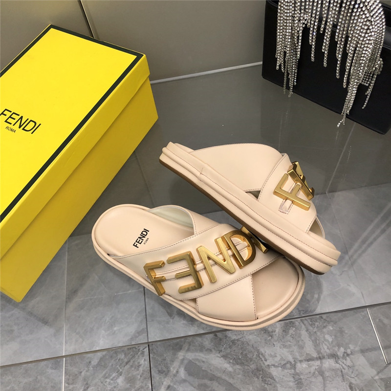 F**di metal logo slides