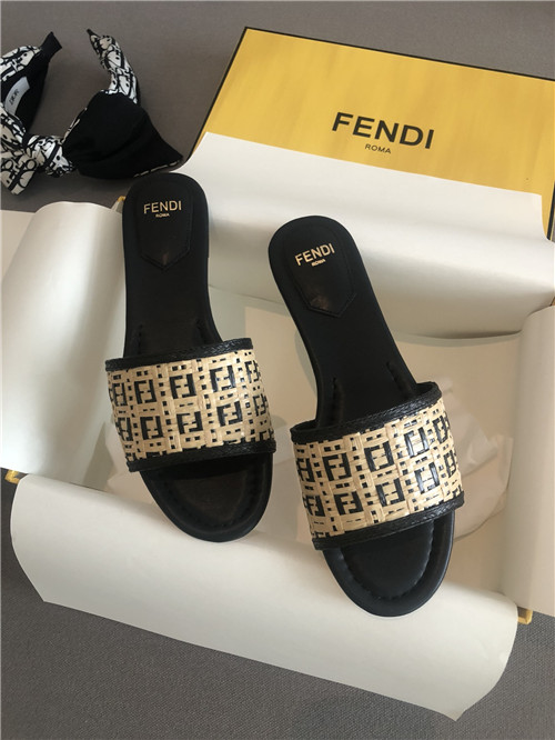 F**di slippers sandals