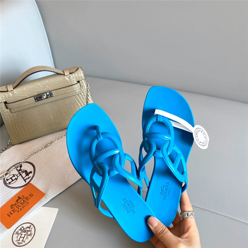 H**me5 new pig nose chain flip flops