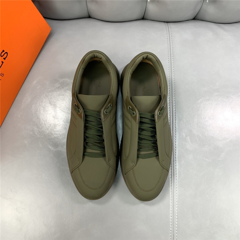 H**me5 Men s sneakers