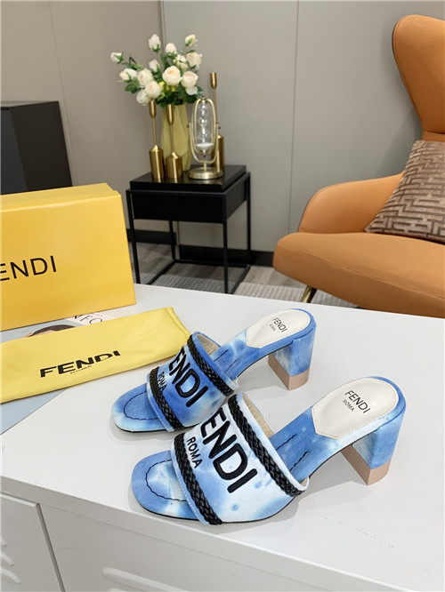 F**di logo sandals