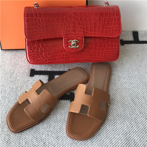 H**me5 flat slippers womens