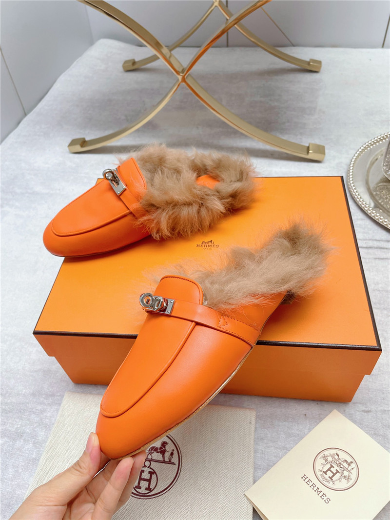 H**me5 classic wool slippers