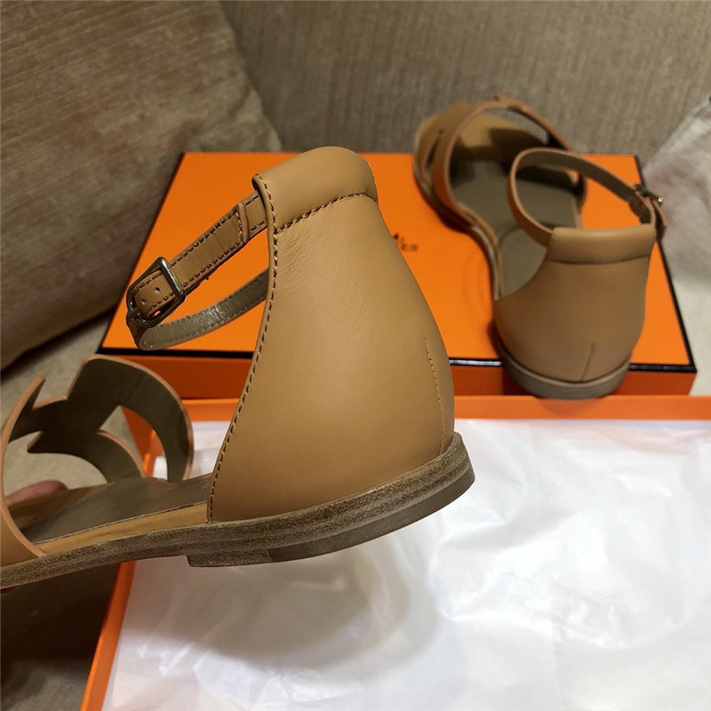 H**me5 sandals dupe women