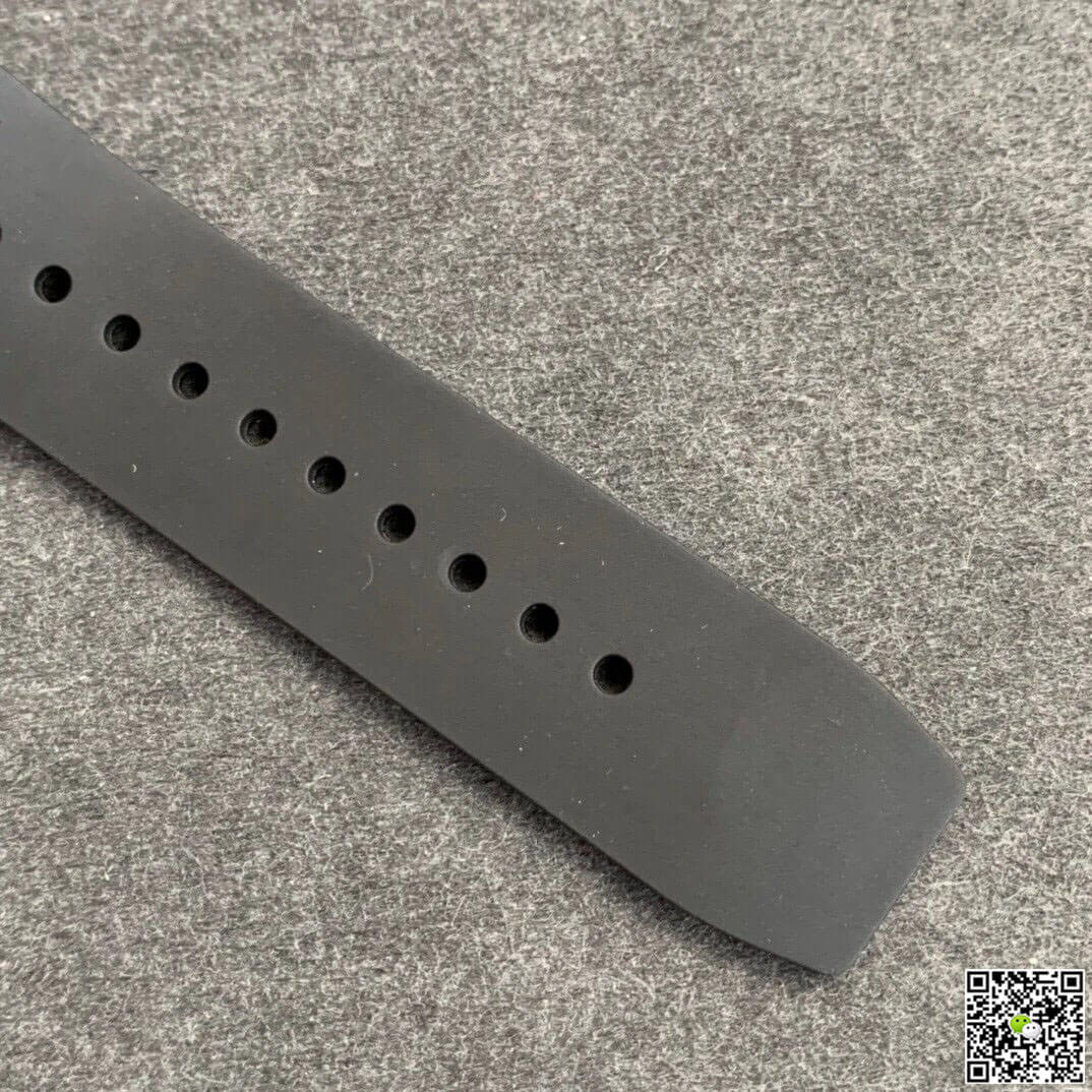 Replica Richard Mille RM011 1:1 Best Edition KV Factory Carbon Fiber Case