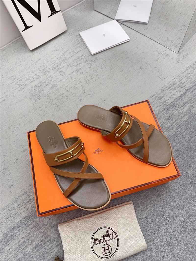 H**me5 flat slippers