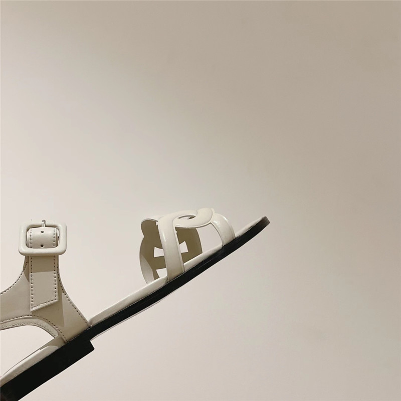 H**me5 extra flat sandal