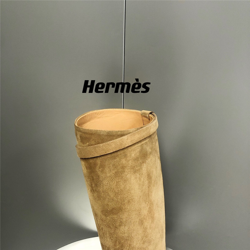 H**me5 jumping boots