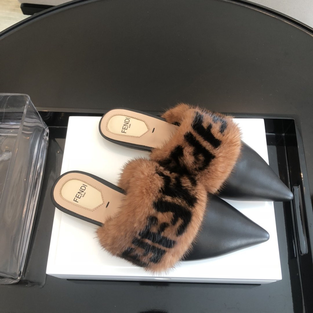 F**di ff mules sandals mink hair