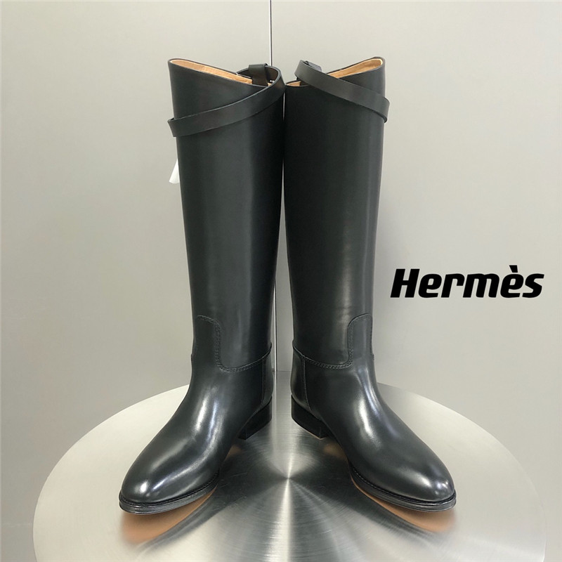 H**me5 jumping boots