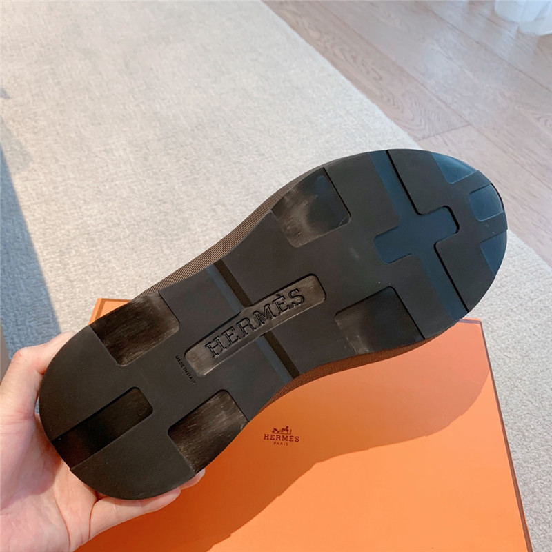 H**me5 classic look-alike British retro white shoes