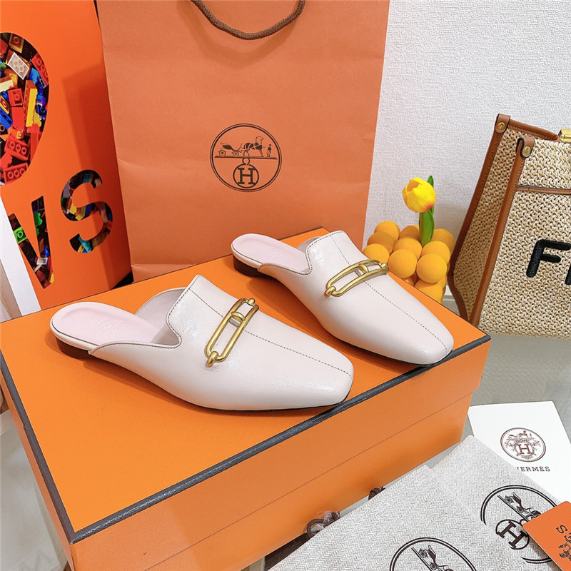 H**me5 flat slippers