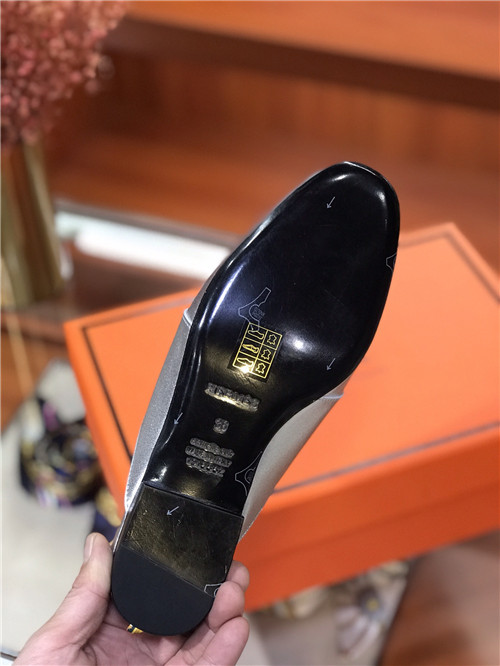 H**me5 loafers slippers