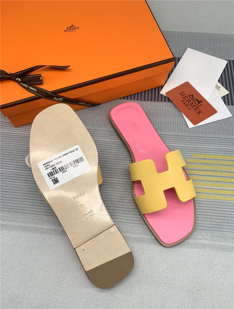 H**me5 flat H slippers womens