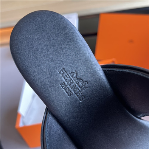 H**me5 H flat slippers