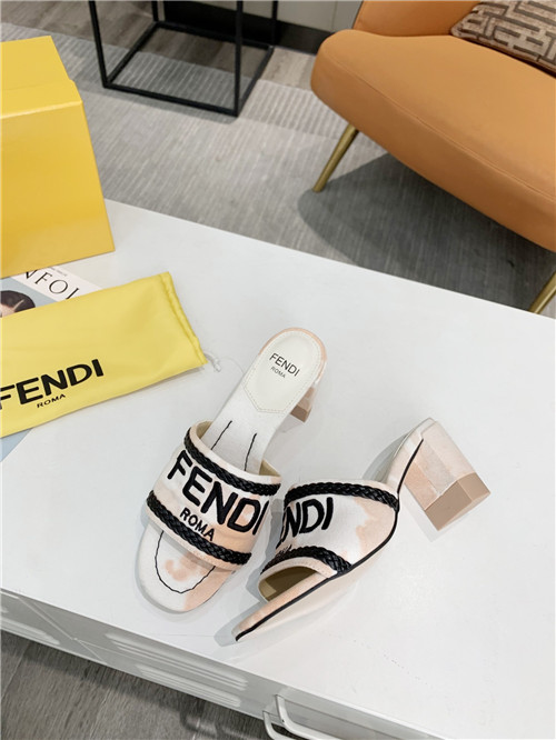 F**di logo sandals