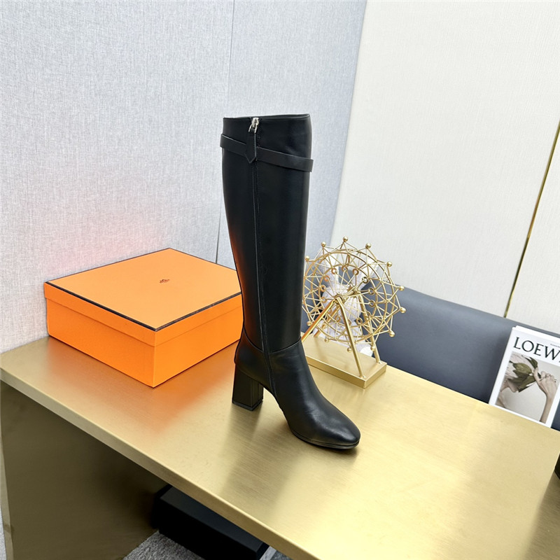 H**me5 Classic Boots