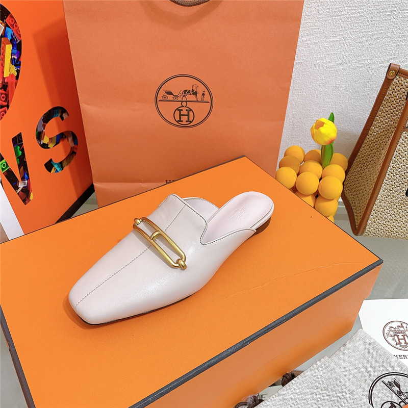 H**me5 flat slippers