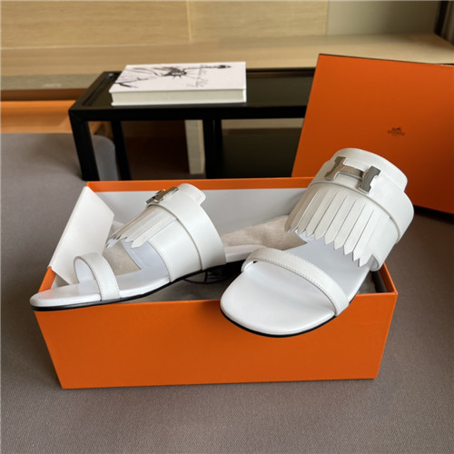 H**me5 H flat slippers