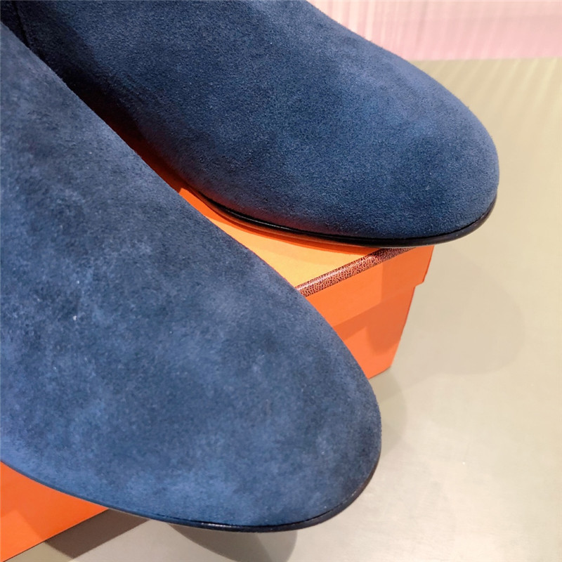 H**me5 kelly buckle ankle boots