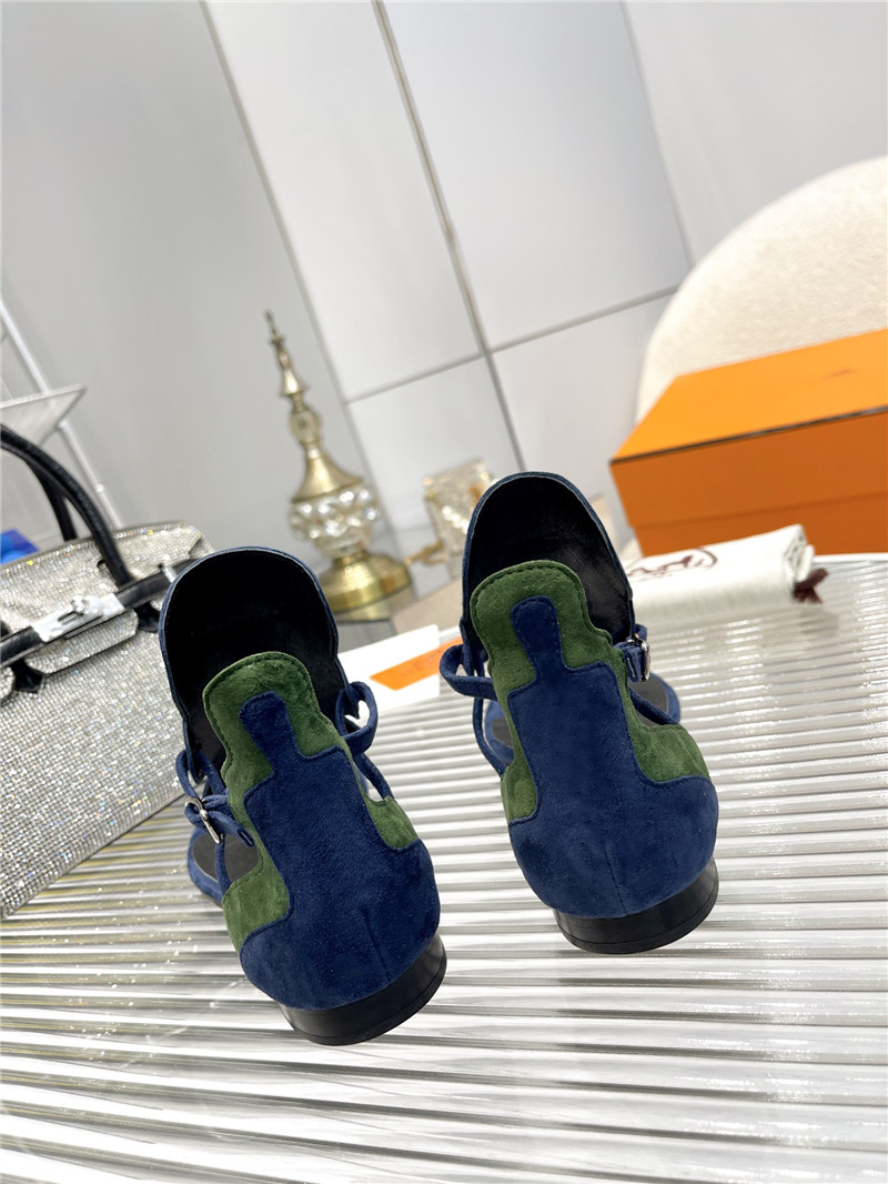 H**me5 color block sandals