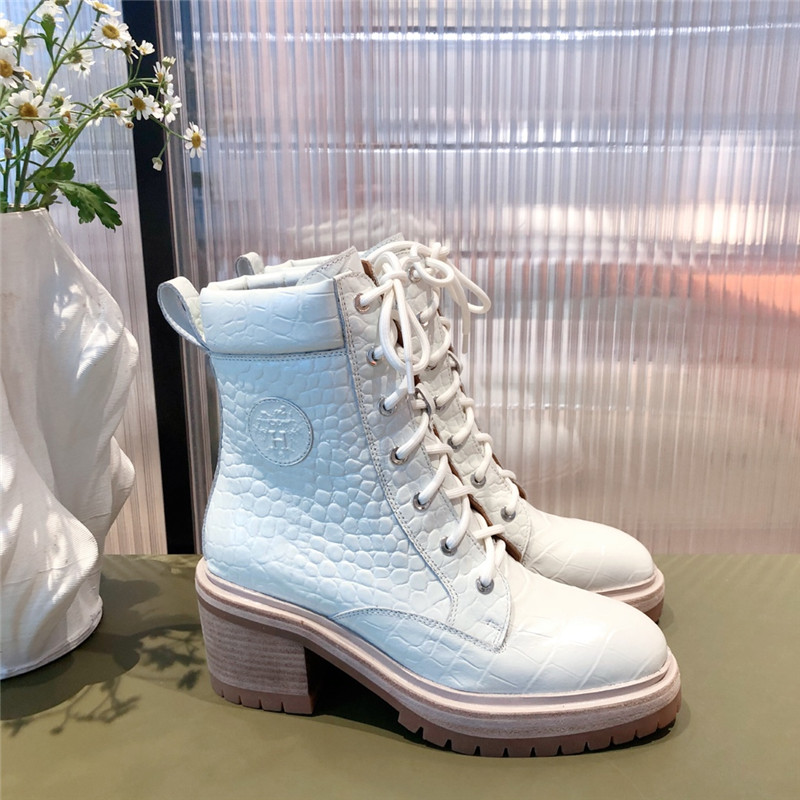 H**me5 classic ankle boots