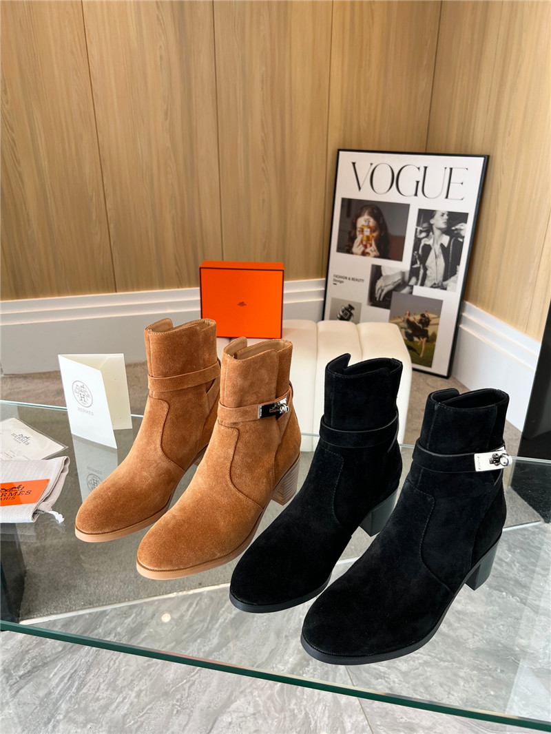 H**me5 Kelly Buckle Rider Boots