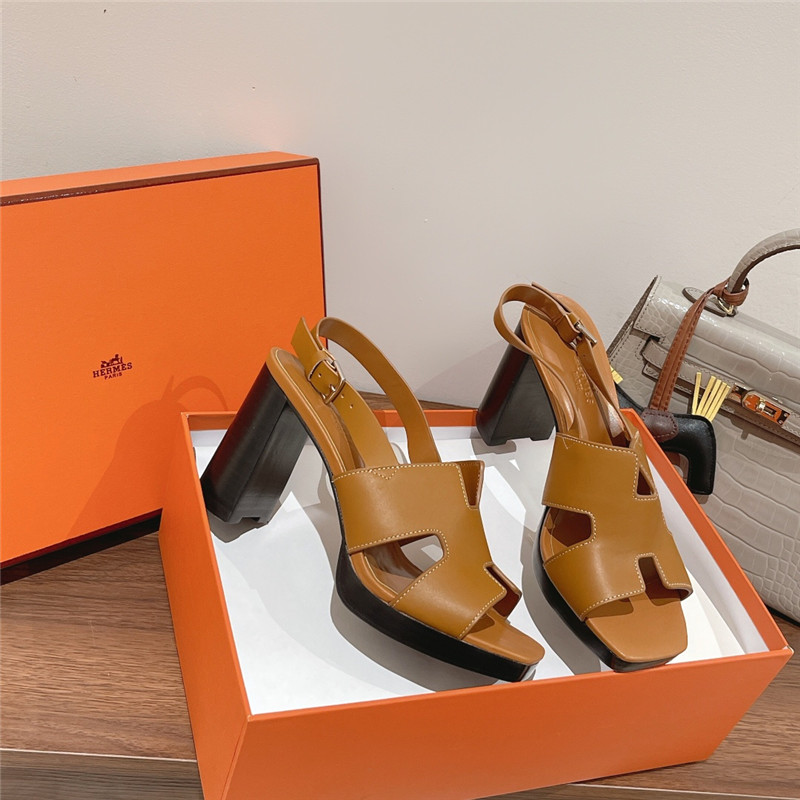 H**me5 Sandals Dupe chunky heel sandals