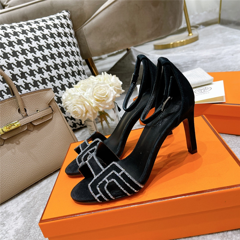 H**me5 High Heel Sandals