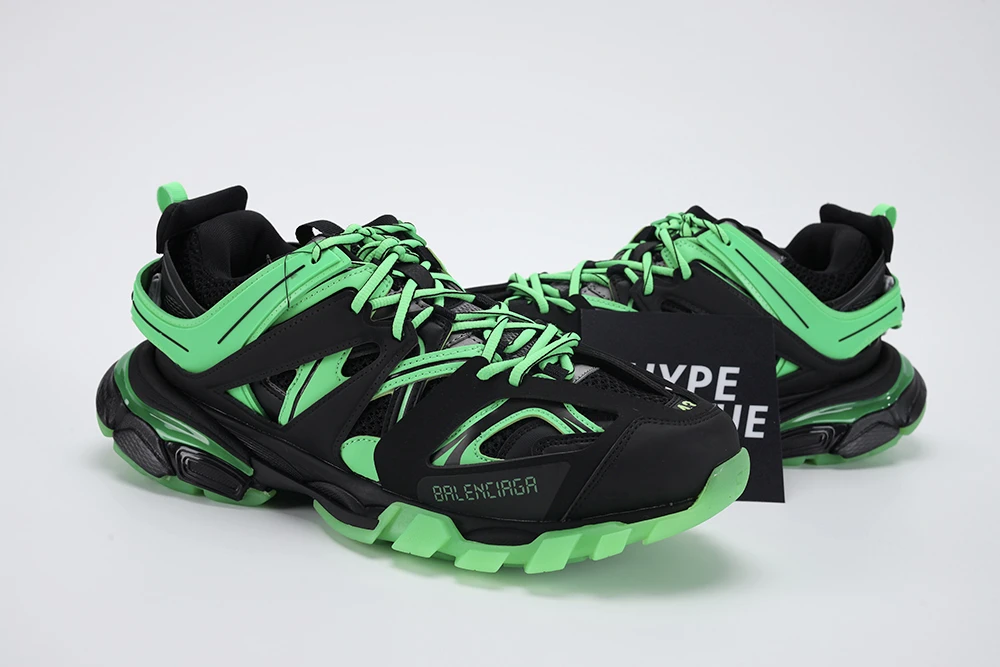 Ba1en*iaga TRIPLE-S BLACK GREEN