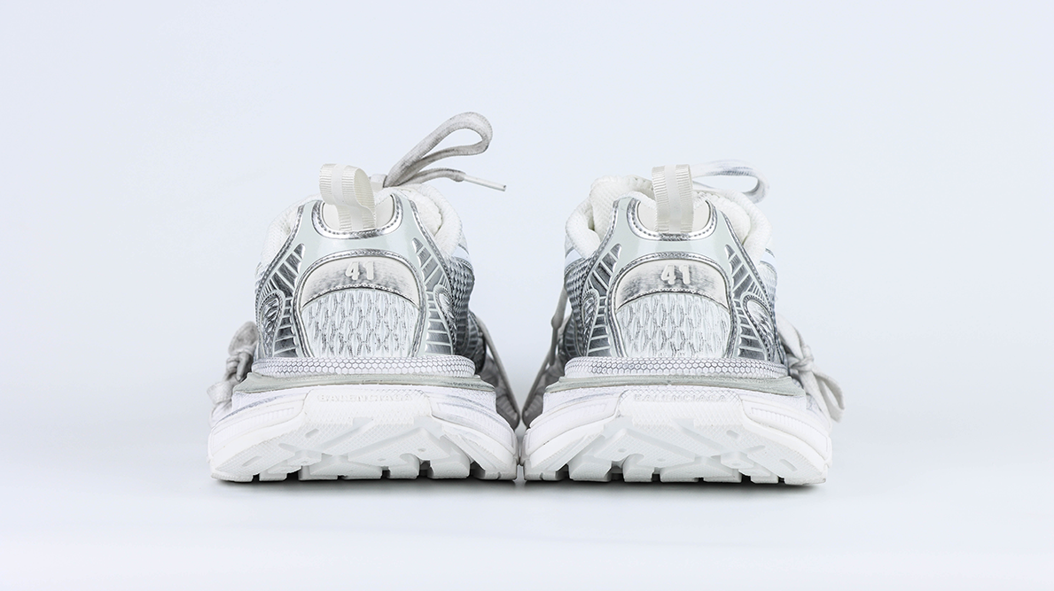 Ba1en*iaga 3XL Sneaker  Worn-Out   White