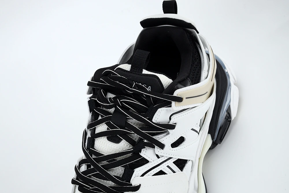 Ba1en*iaga TRACK LED SNEAKER WHITE BLACK