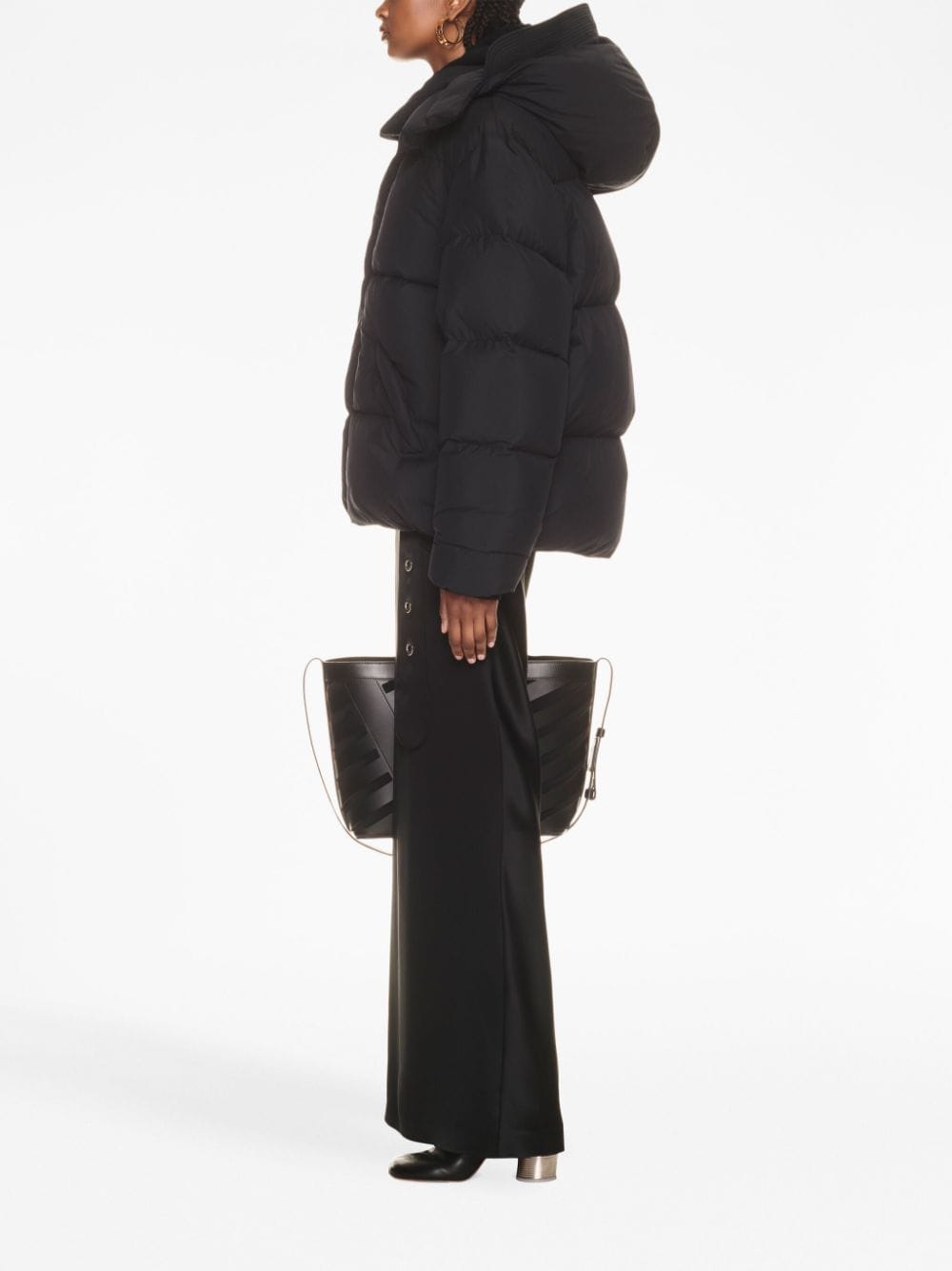 Off White Replica hooded puffer jacket