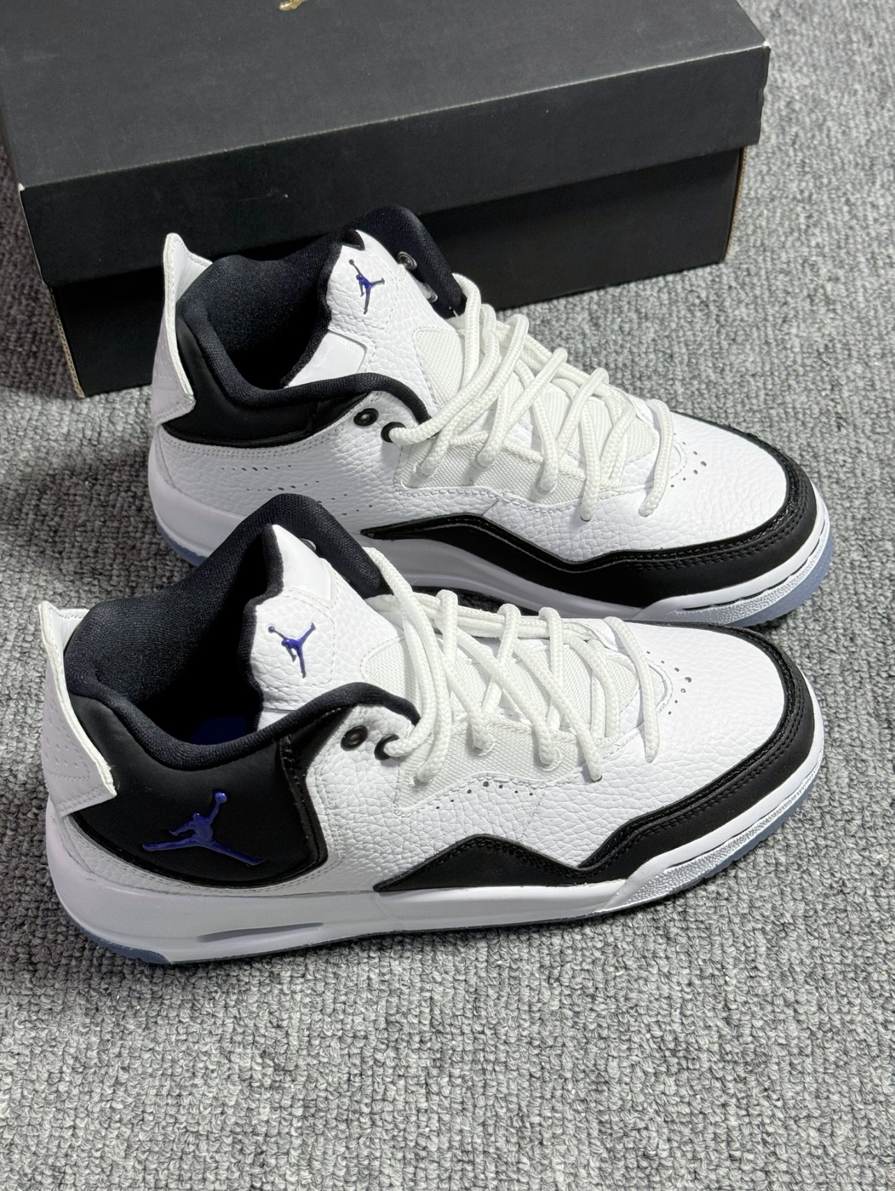 NIKE AIR JORDAN COURTSIDE 23 CONCORD